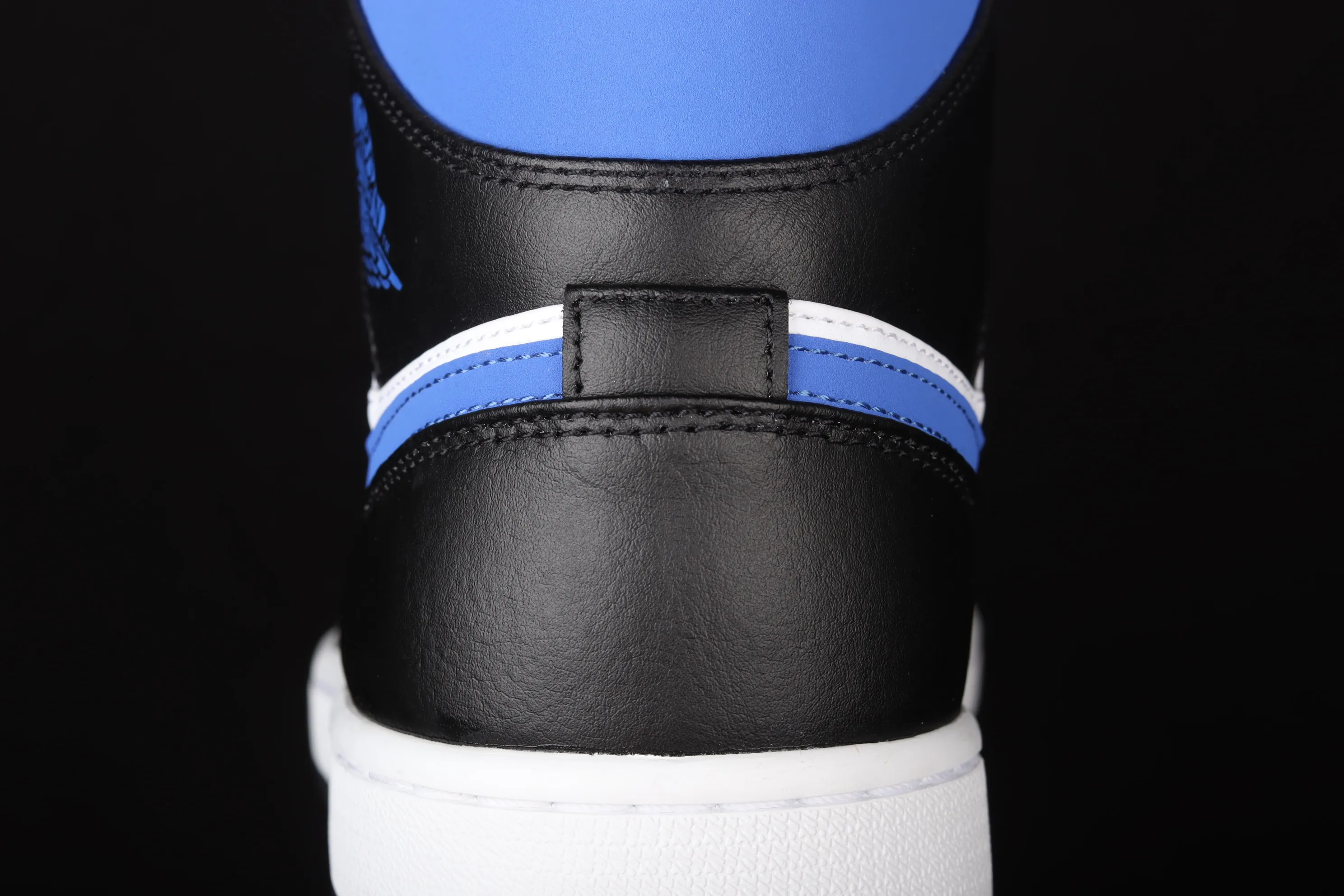All categories Air Jordan Jordan series basketball shoes Air Jordan 1 Mid G version pure original Air Jordan 1 Mid AJ1 Joe 1 Royal Blue China basketball shoes 554724-140